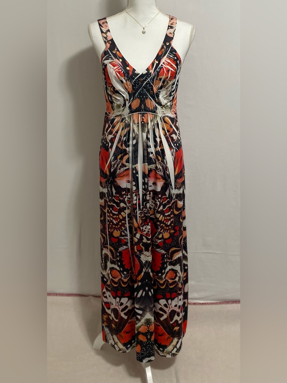 Unity World Wear Black and Red Printed V-Neck Maxi Dress
